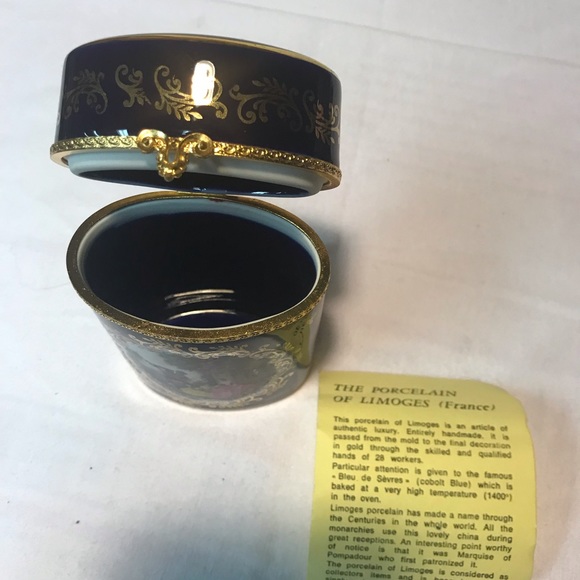 Limoges Le Rop (made in France) Trinket Box - Picture 3 of 4